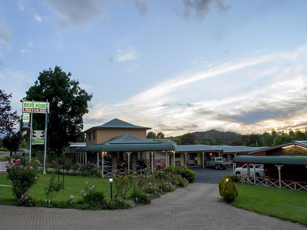 Rest Point Motor Inn Glen Innes Extérieur photo