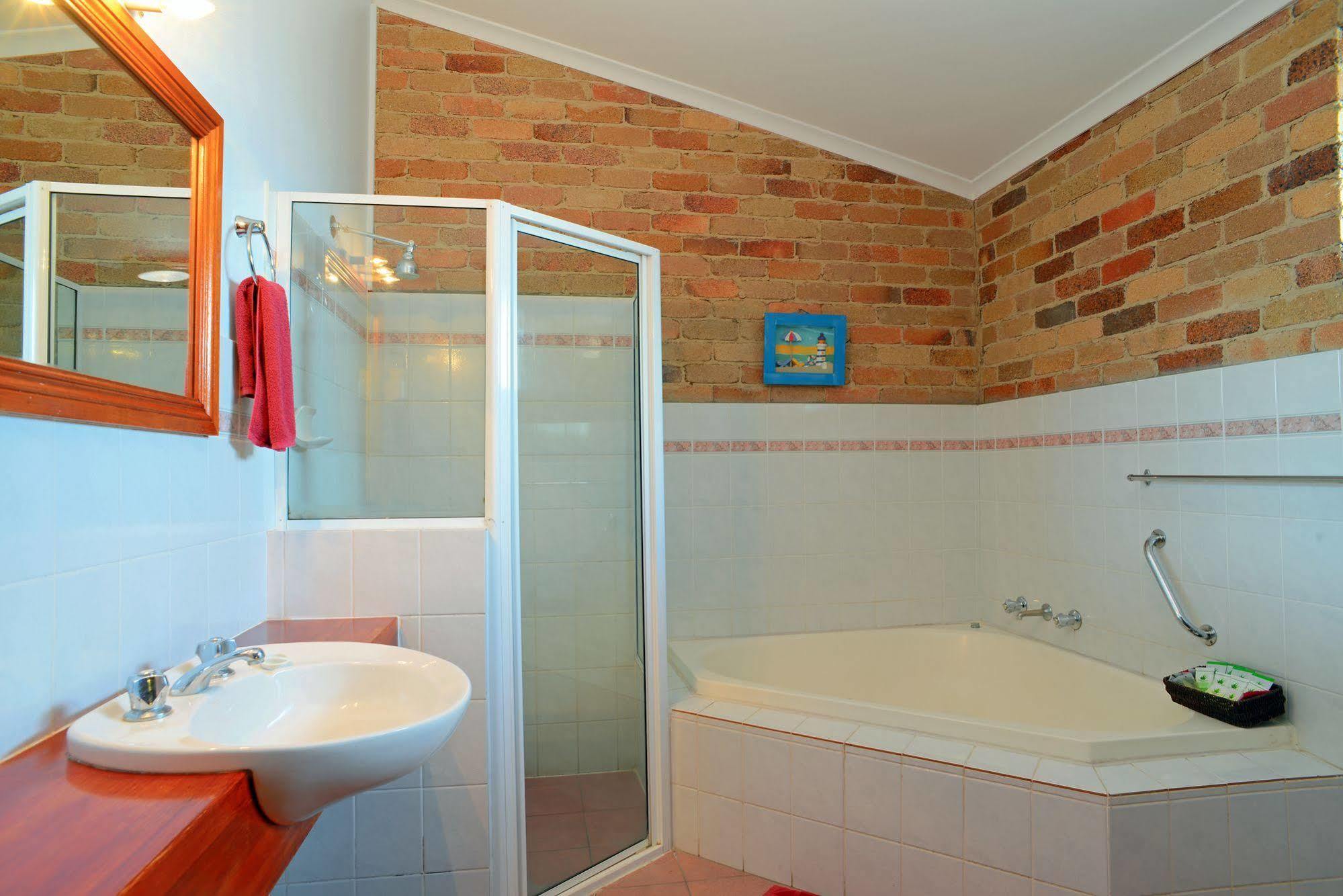 Rest Point Motor Inn Glen Innes Extérieur photo